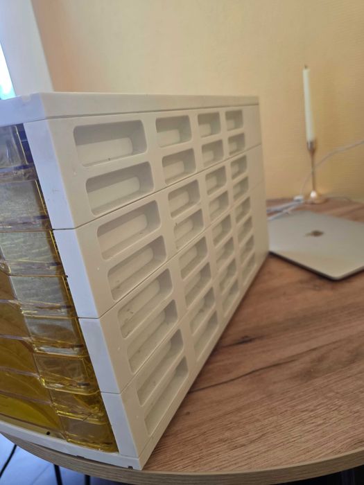 Сушарка для овочів і фруктів HILTON DH-10 White