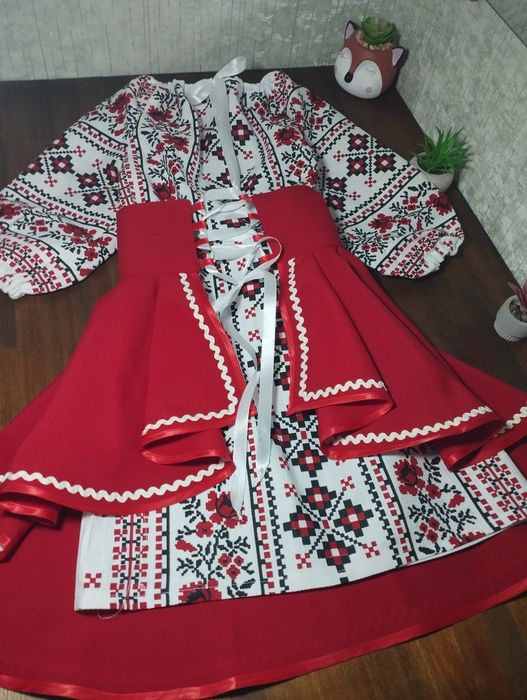 Вишиванка костюм на дівчинку