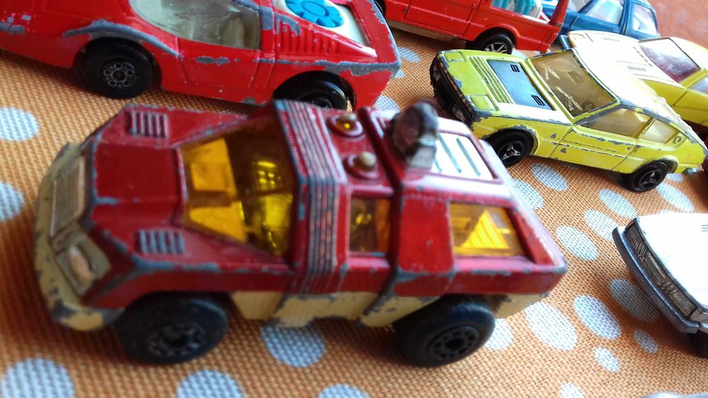 Carrinhos Majorette Corgi Tomica Matchbox
