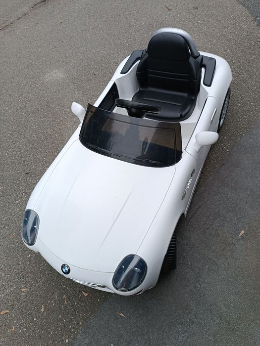 Дитячий електромобіль bmw z8