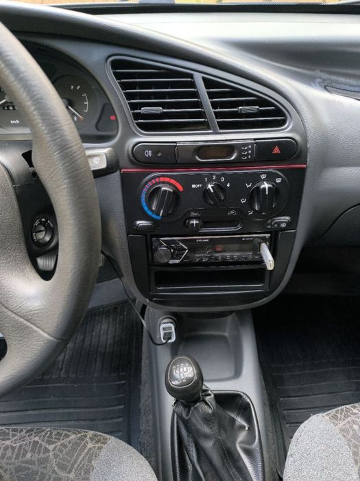 Daewoo Lanos 1.5