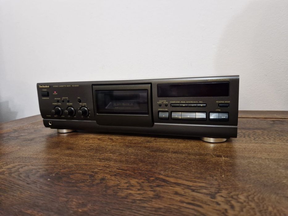 Magnetofon Technics RS-BX501 deck