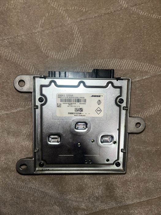 Amplificador BOSE megane 3