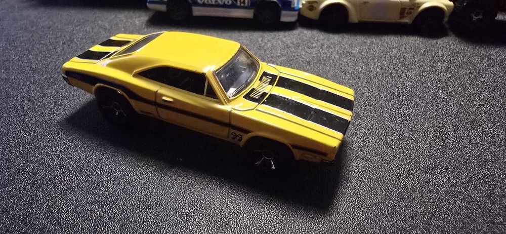 Hot Wheels '69 DODGE CHARGER 500 FN