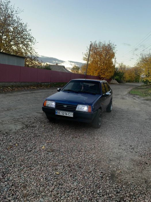 Продам ваз 21099