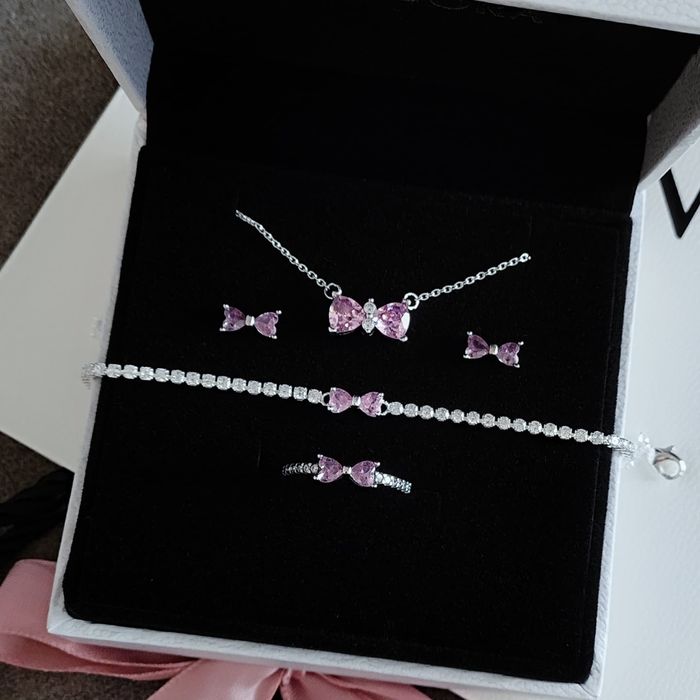 Пандора Браслет сердечко паве Pandora намисто сережки каблучка