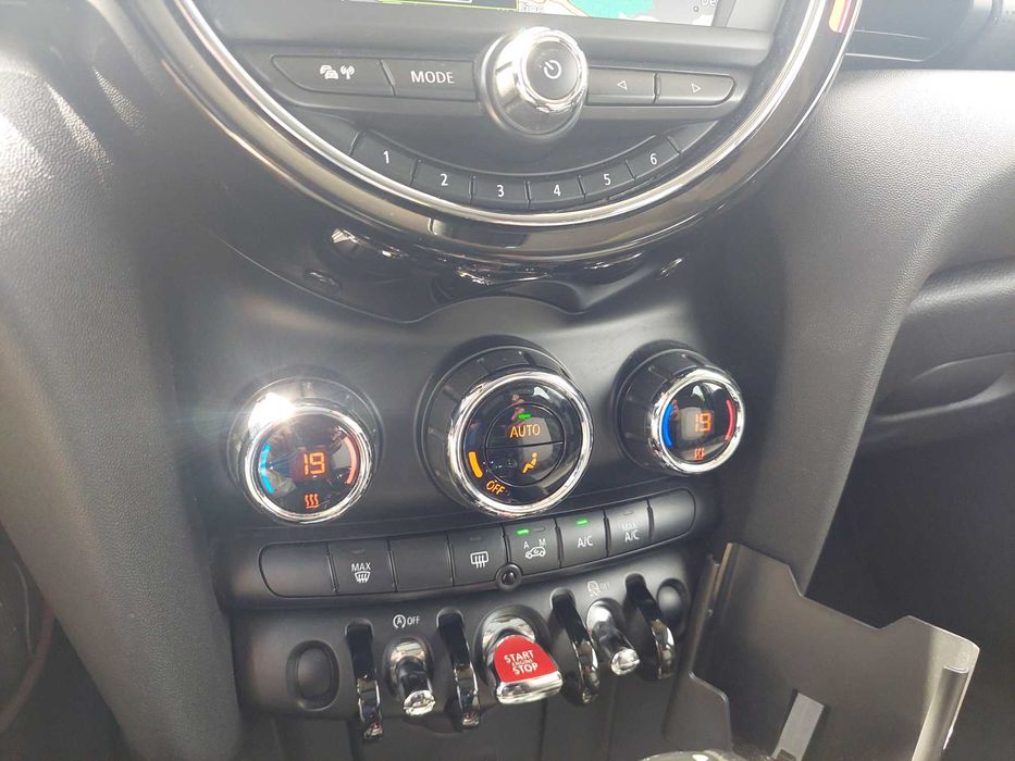 Mini Cooper D Auto