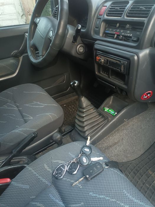 Обмін!Сузукі Джимні Дізель 2004.