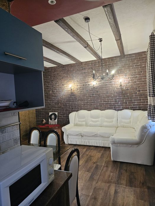 Сдам 2к квартиру в центре люкс класса