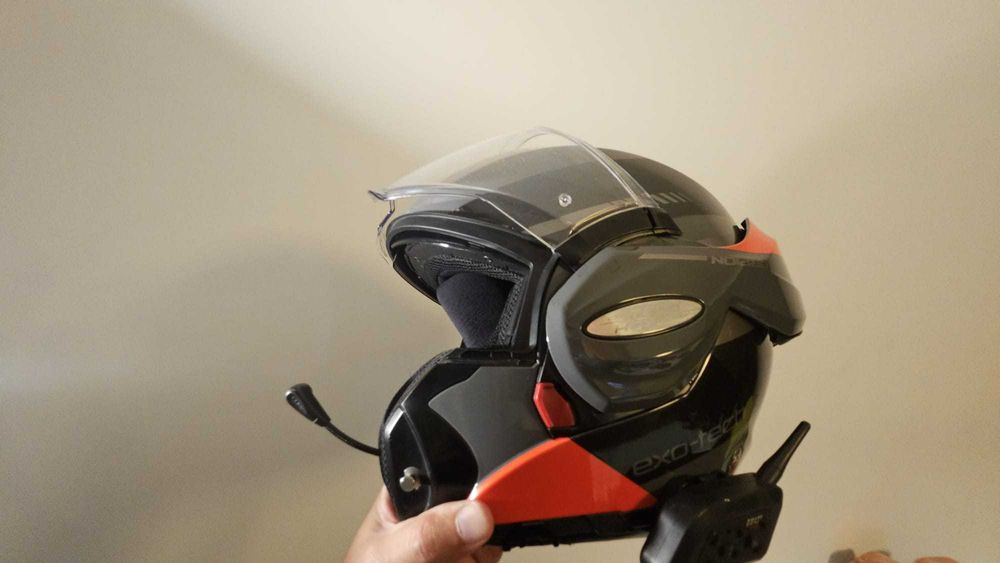 Capacete moto Scorpion, LS2 e Premier intercomunicador ejeas v6 pro