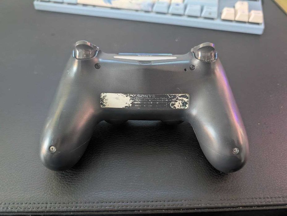 Dualshock 4 (PS4)