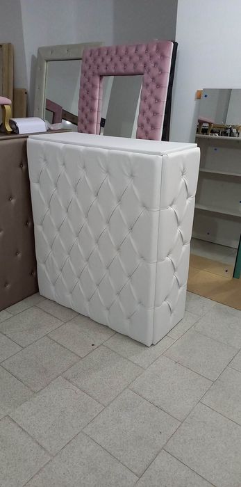 Balcão estufado novo