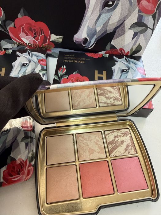 Палетка Hourglass Ambient Lighting Edit Unlocked Horse Кінь Олень