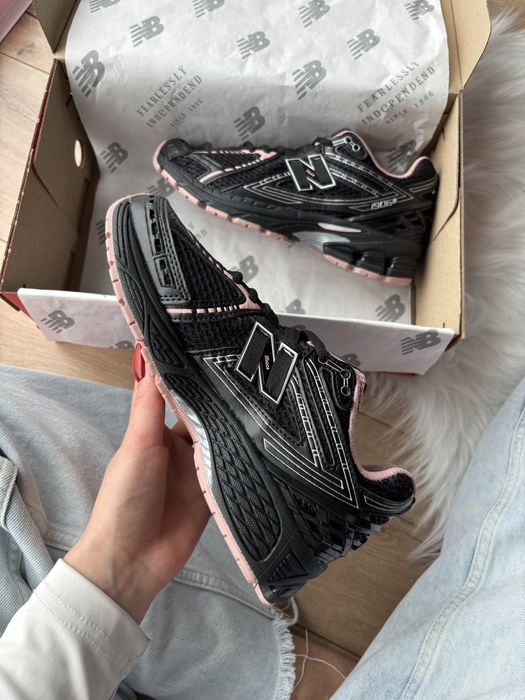 New Balance 1906R Eclipse Pink Taffy Black (36-41р)