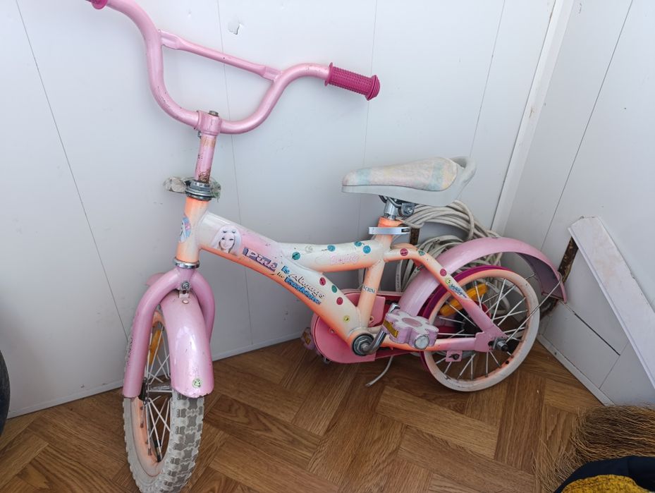 Віддам безкоштовно велосипед колеса 14"