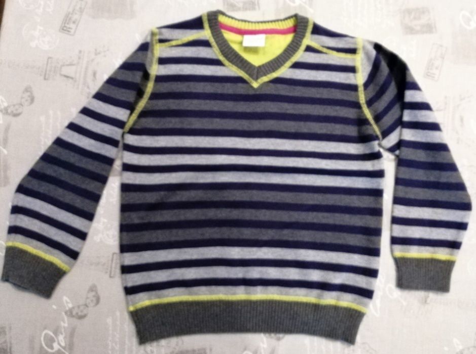 Sweter chłopięcy rozm. 110-116 Mini Club