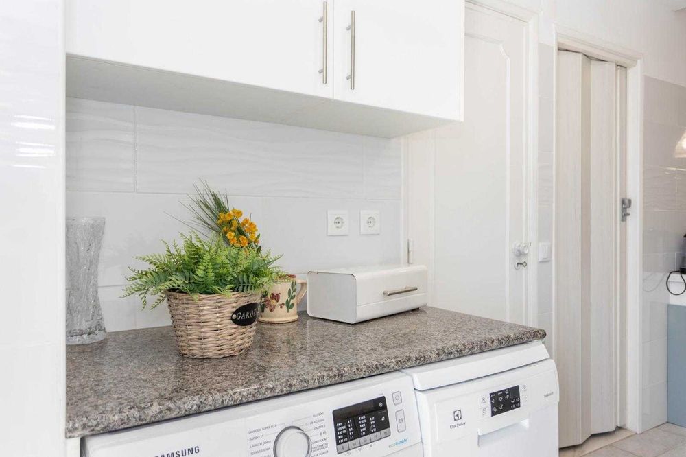 Quarto com excelente localização e banheiro privado, Cacilhas