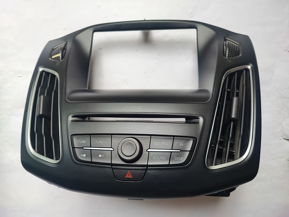 Ramka Panel Sync Ford Focus MK3 llift