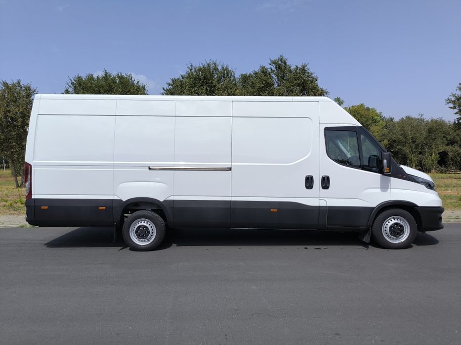 Iveco Daily 35s18 furgão motor 3.000 180cv