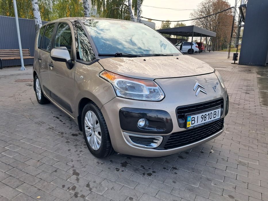 CITROEN C3 Picasso 1.4 бензин