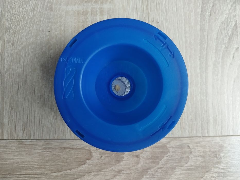 Pochłaniacz pyłu do wiertarki