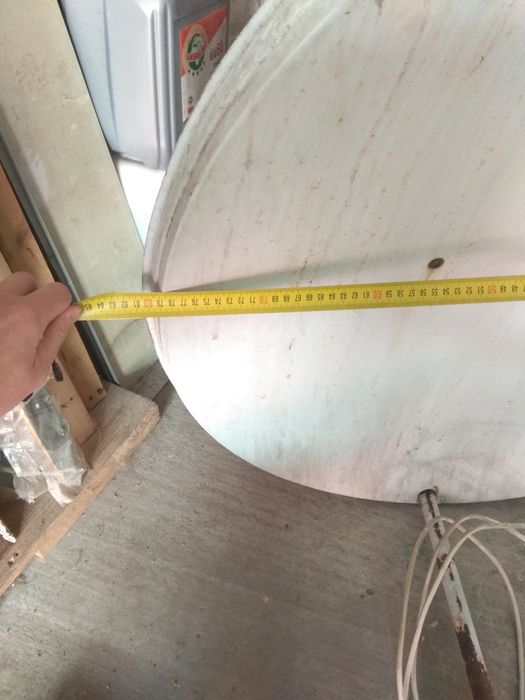 Продам супутникову антену б/у,спутниковую антену.