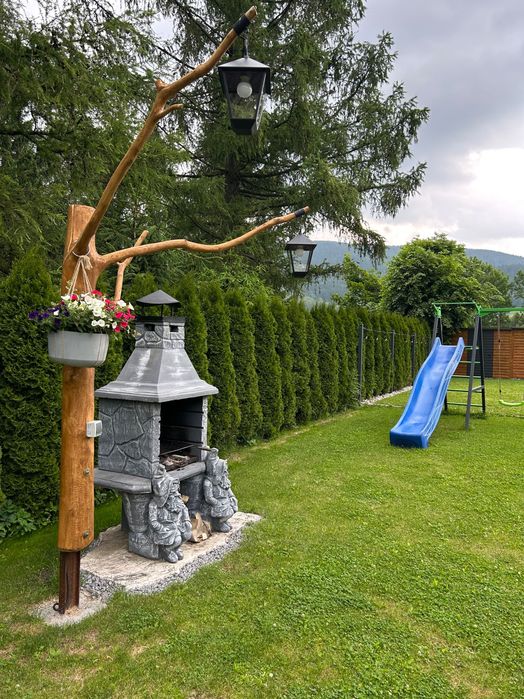 Dom • jacuzzi • basen • plac zabaw • grill • parking monitorowany • teren ogrodzony •