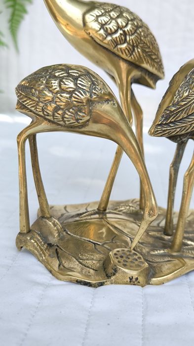 Продам  статуэтку из бронзы или латуни. Журавли