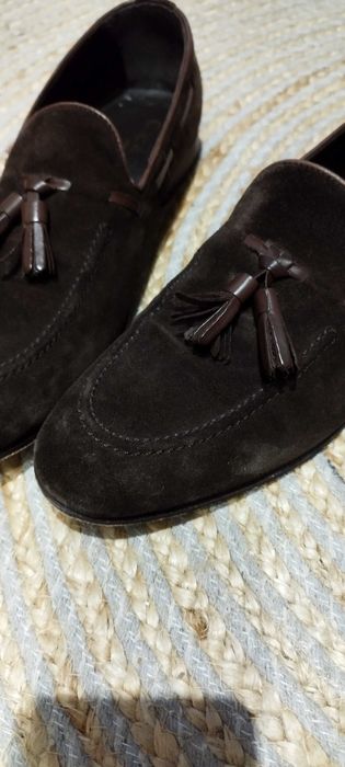 Sapatos de camurça castanho  como novo!!