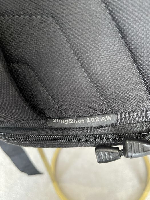 Mochila fotografica LOWEPRO Sling Shot 202 AW