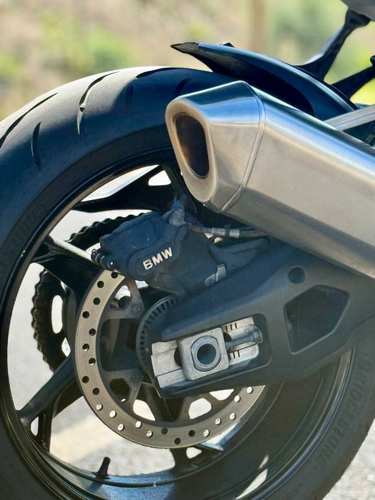 BMW S1000XR Triple Black