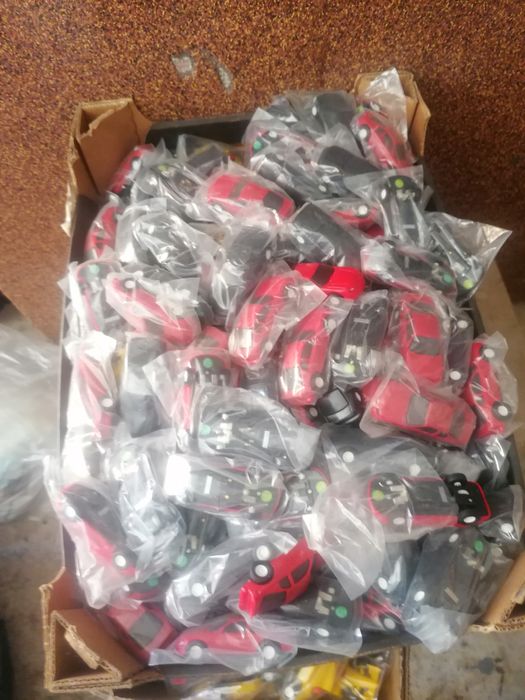 Pudło autka na tor carera i nie tylko 100szt