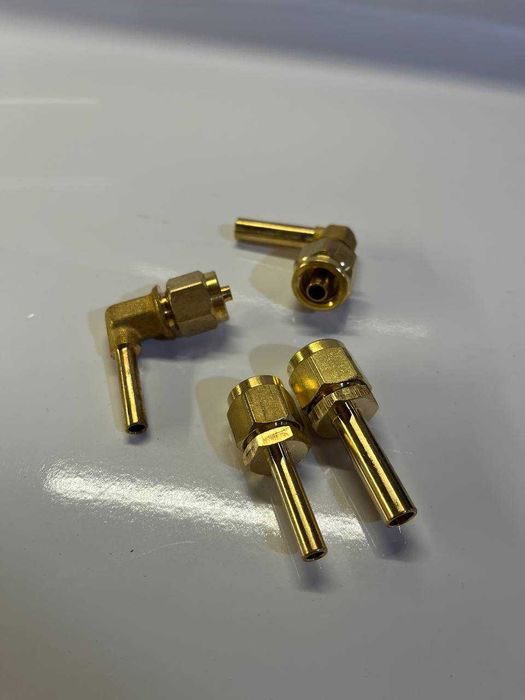 Фітинг 6-6/8-8 прямий/ кутовий для термопластиковой труби перехідники