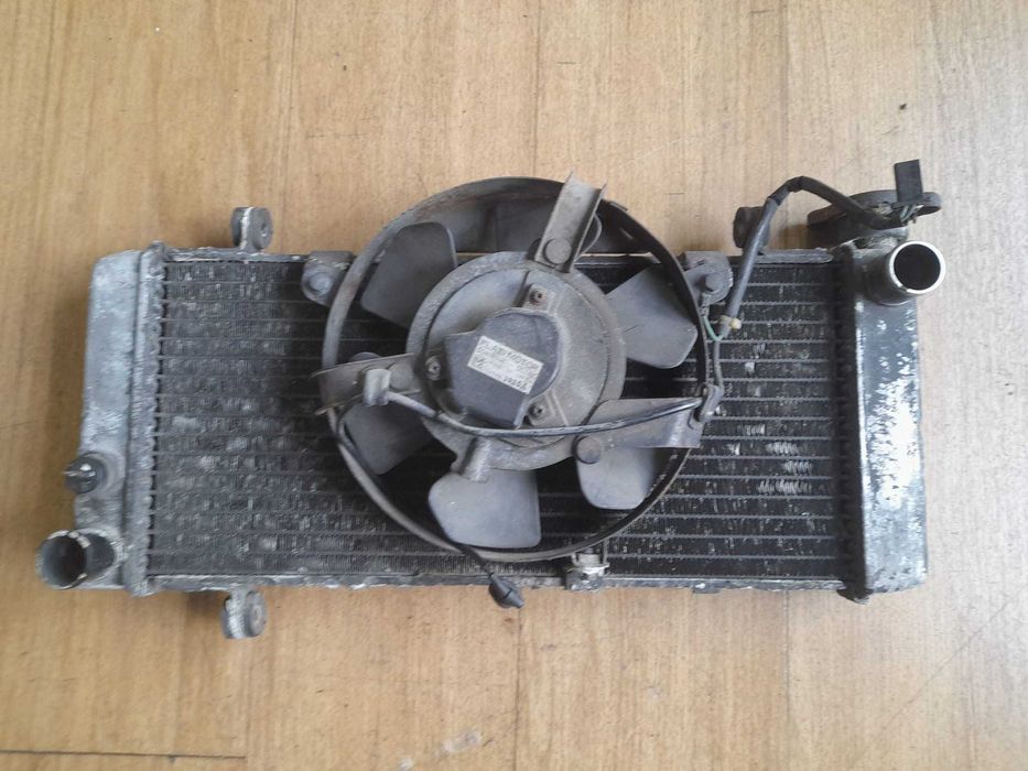 Radiador C/Ventoinha Oem HONDA VFR 7 5 0  1 9 9 3