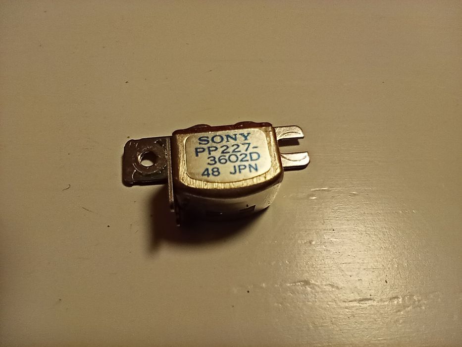 Głowica magnetofonowa Sony