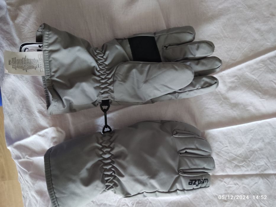 Conjunto completo equipamento para a neve novo