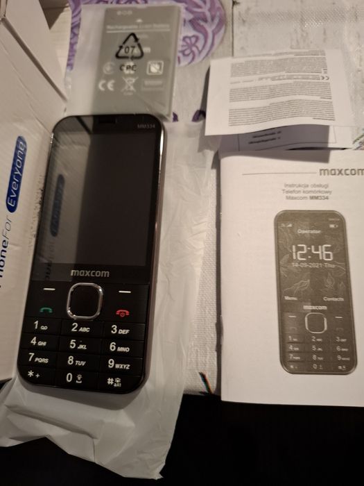Telefon MAXCOM MM 334