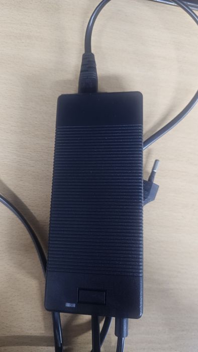 Carregador Trotinete Elétrica EVERCROSS H5 / Vsett
