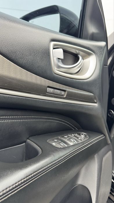 Infiniti Інфініті QX60 2017 р 3,5 бенз Автомат Повний Привід