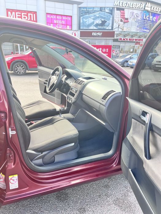 Фольцваген поло 1.4 АВТОМАТ !!!