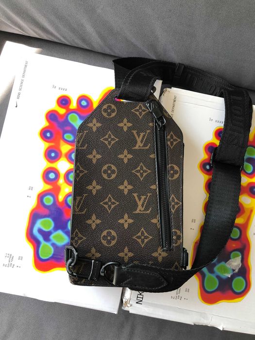 szaszetka LV (Louis Vuitton)