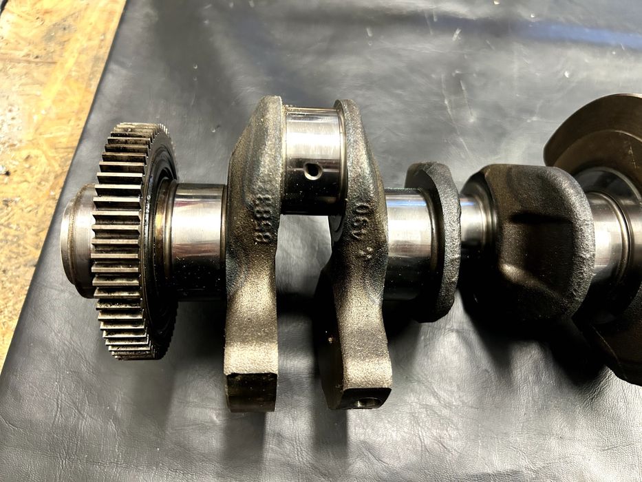 Wał korbowy Bmw Mini B37C15A f48 f20 f55 f56 1.5d nominał