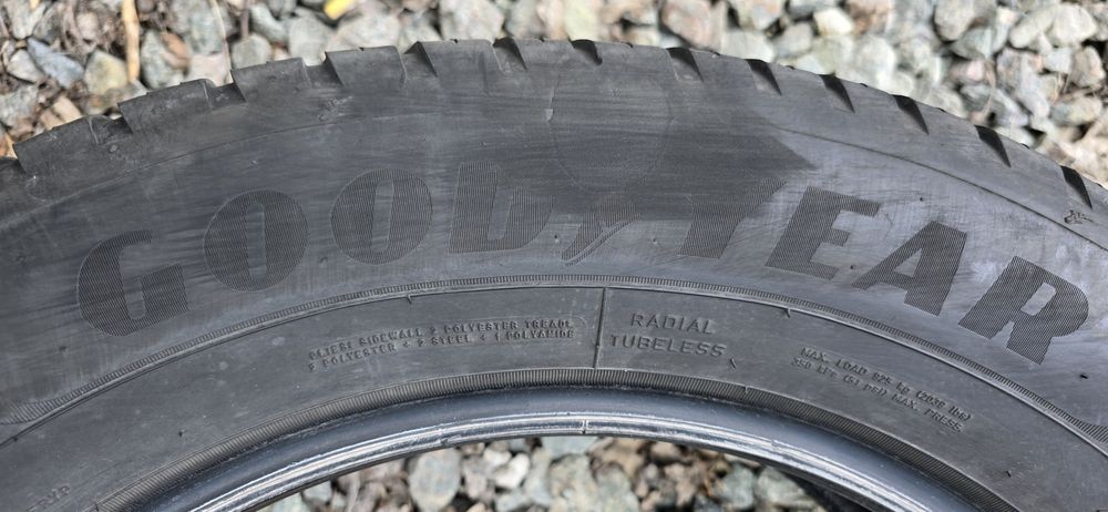 Всесезонні шини 255/55/18 Goodyear Vector 4 Seasons Gen-3  б/в