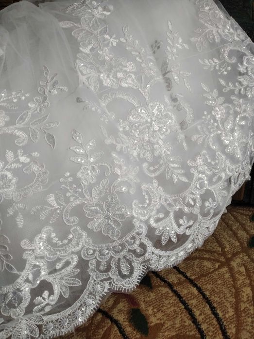 Весільна сукня/свадебное платье/продаж/на прокат