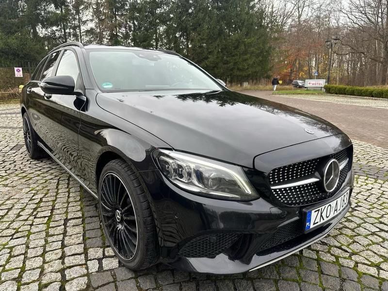 Merceds C-klasa kombi. Bogate wyposazenie.  Stan bardzo dobry