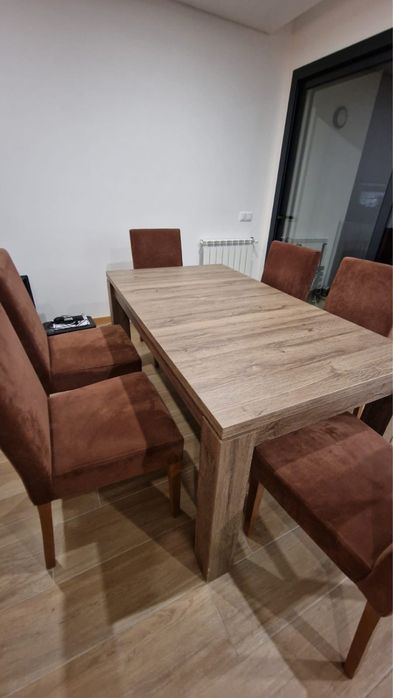 Mesa de Jantar (Extensivel) com cadeiras - conjunto