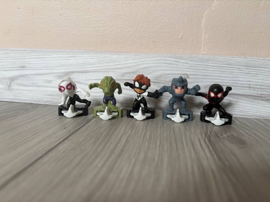 Фігурки kinder joy spider man обмін