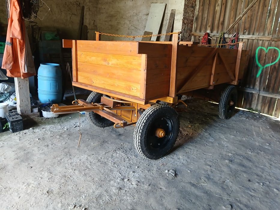 Wóz konny odrestaurowany