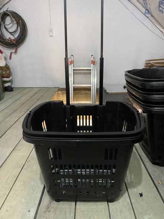 Sprzedam koszyki wózki sklepowe