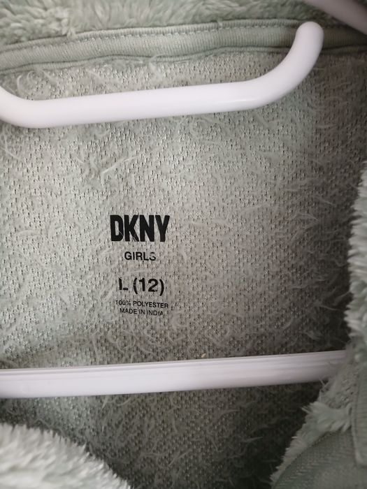 Piękna bluza firmowa na 12 lat